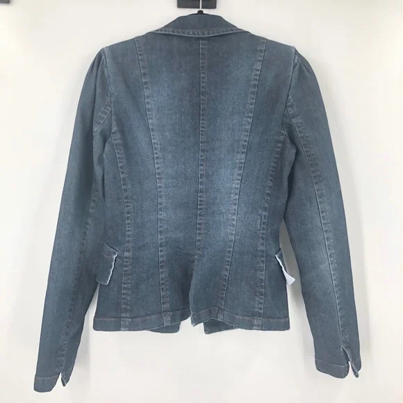 Zara | Fitted Denim Jacket - Picture 9 of 11